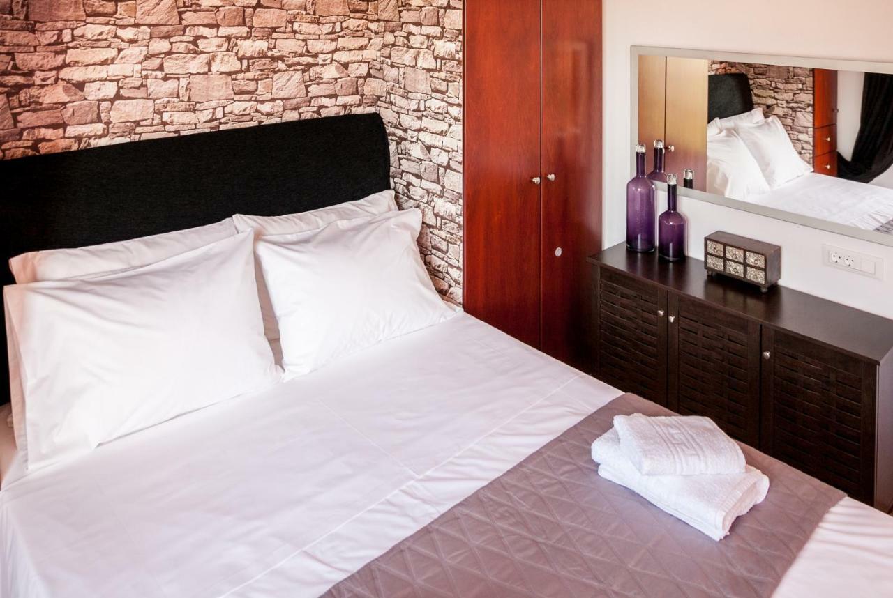 Rafaellas Apartment Ханья Экстерьер фото
